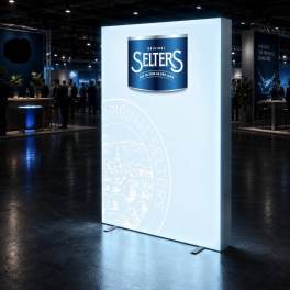 Messewand Faltdisplay Textil LED 2x3