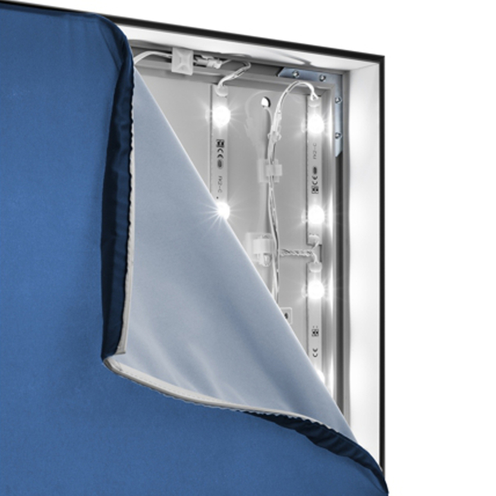 LED Messewand zur Wandmontage 841x1189 | X-CITE® Werbesysteme